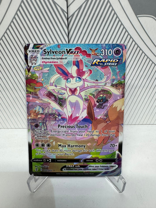 Sylveon VMAX 212/203 Alternate Art